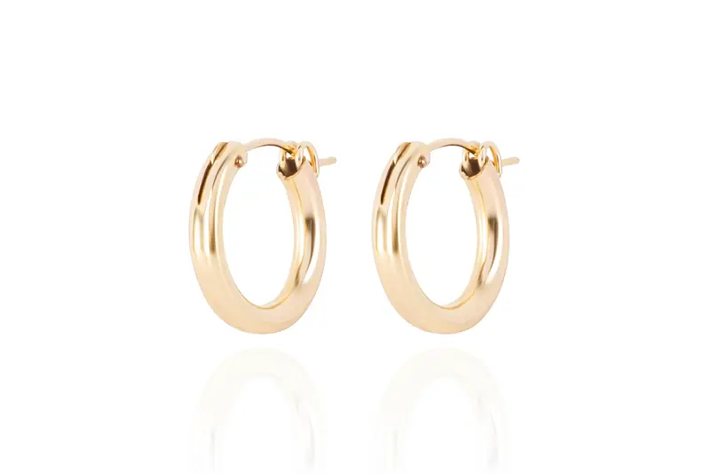 The SMALL CLASSY HOOPS - Modern creole in various sizes - Gold