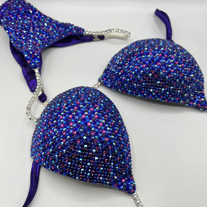 Ultra Violet Dreams -NPC Wettkampfbikini